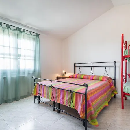 Lantställe Casa Anna SantʼAnna Arresi