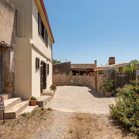 Casa Anna * SantʼAnna Arresi